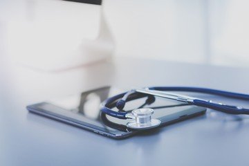 Процессуальный порядок назначения и производство врачебной медицинской экспертизы живых лиц